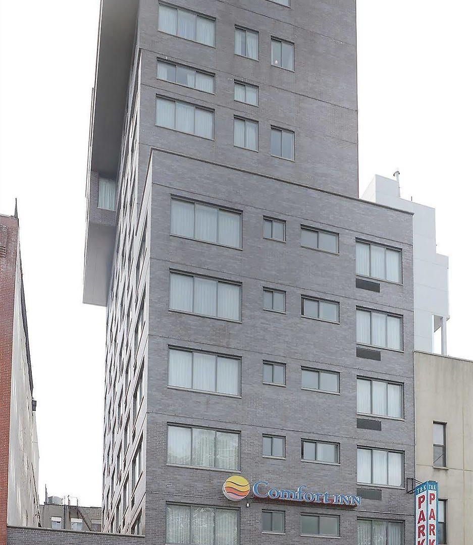 Comfort Manhattan Bridge Hotel