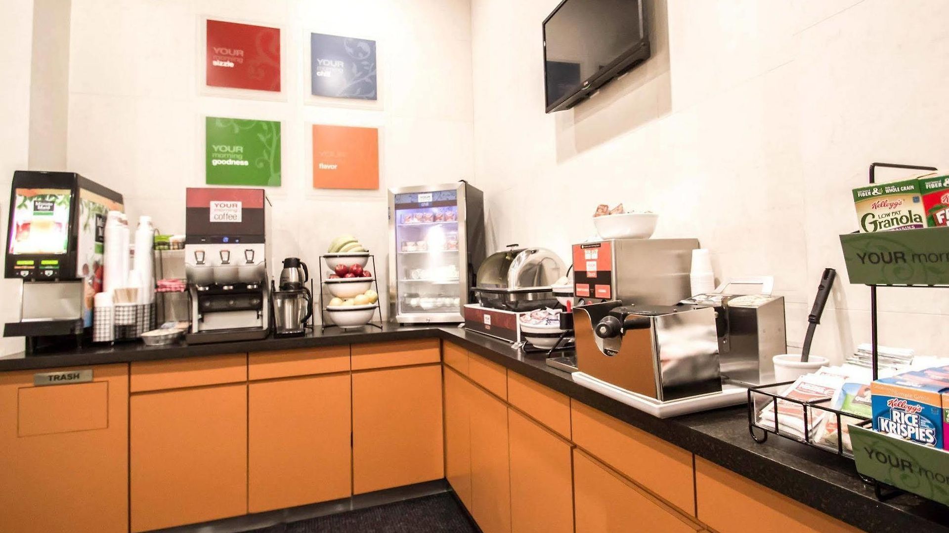 Comfort Manhattan Bridge Hotel 3*