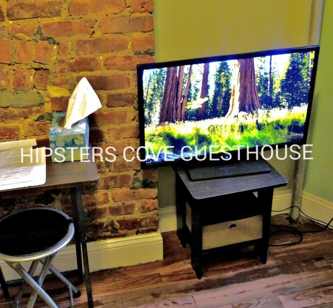 Guest house Hipsters Cove 3*