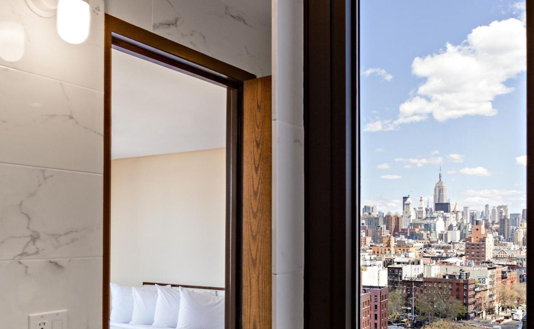 Orchard Street Hotel