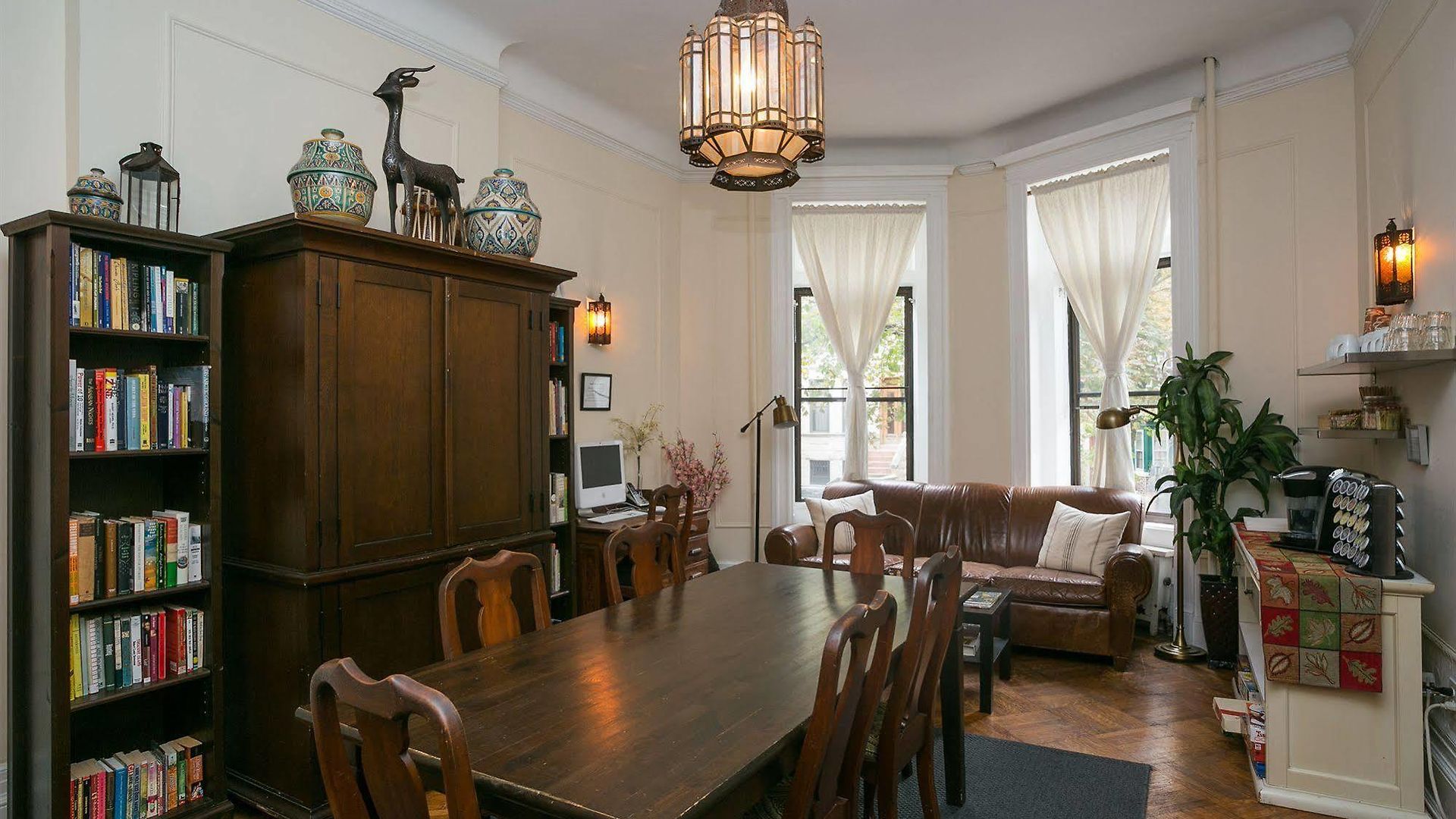 Lefferts Manor Bed & Breakfast