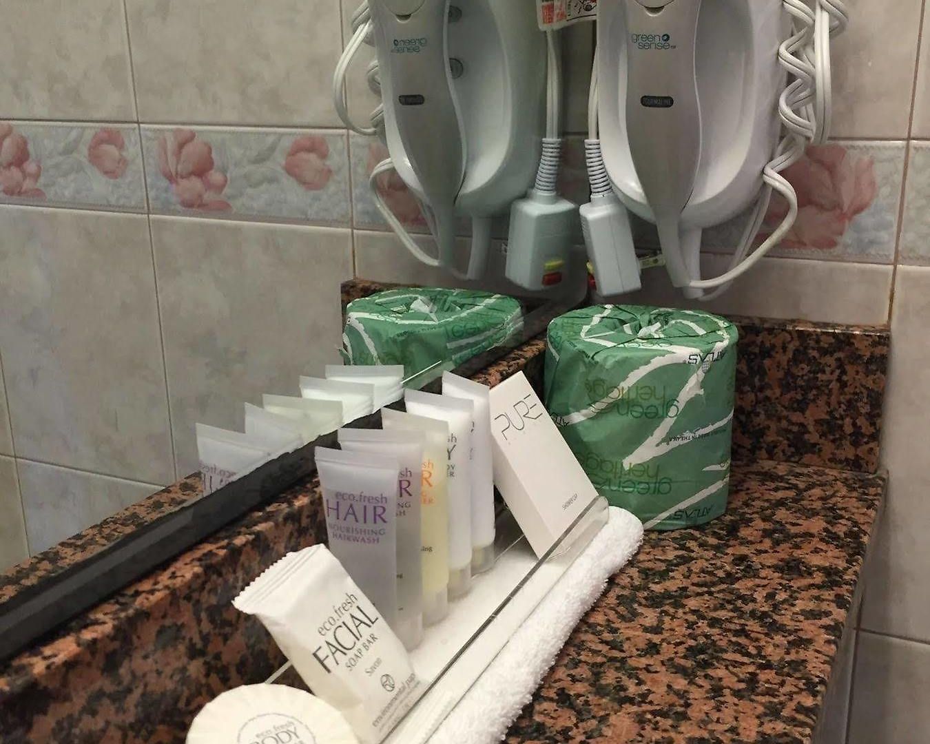Chelsea Savoy Hotel 3*