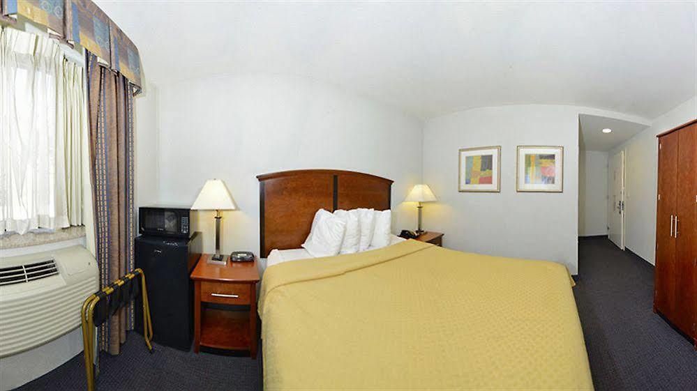 Hotel Lexington 2*