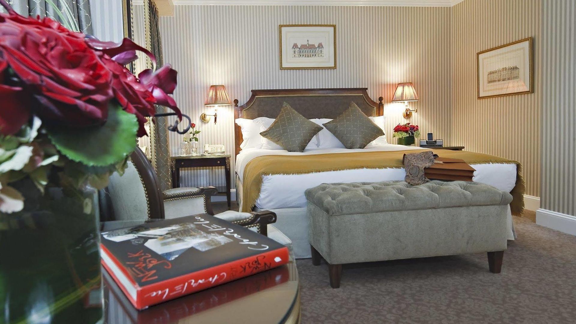 Hotel Plaza Athenee