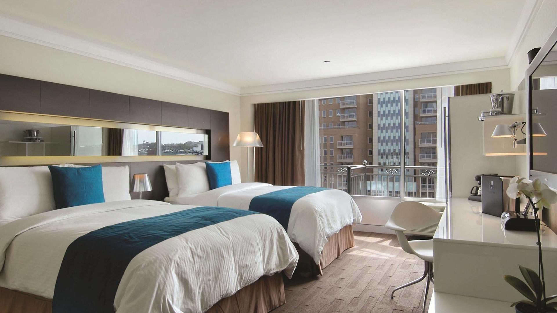 Le Bleu Hotel 3*