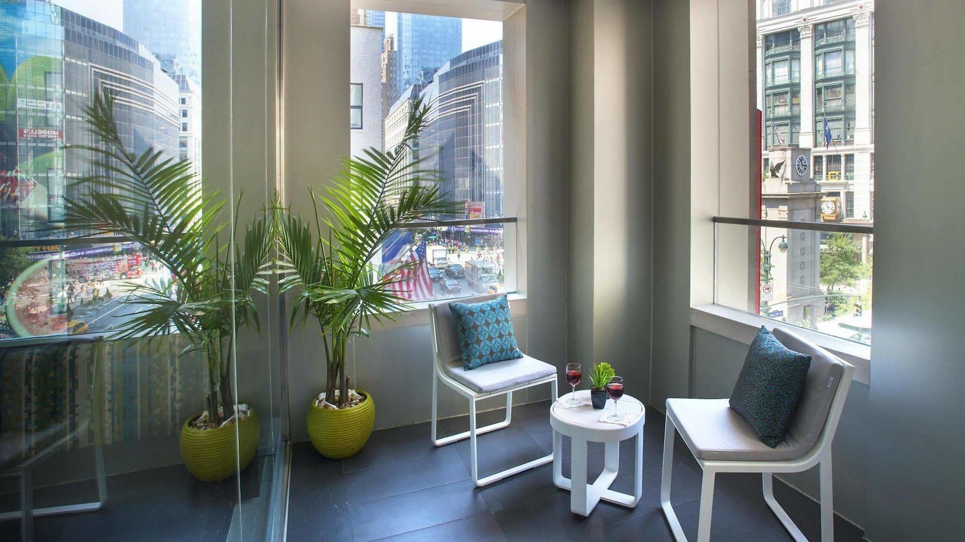 Courtyard By Marriott Manhattan/herald Square 4*
