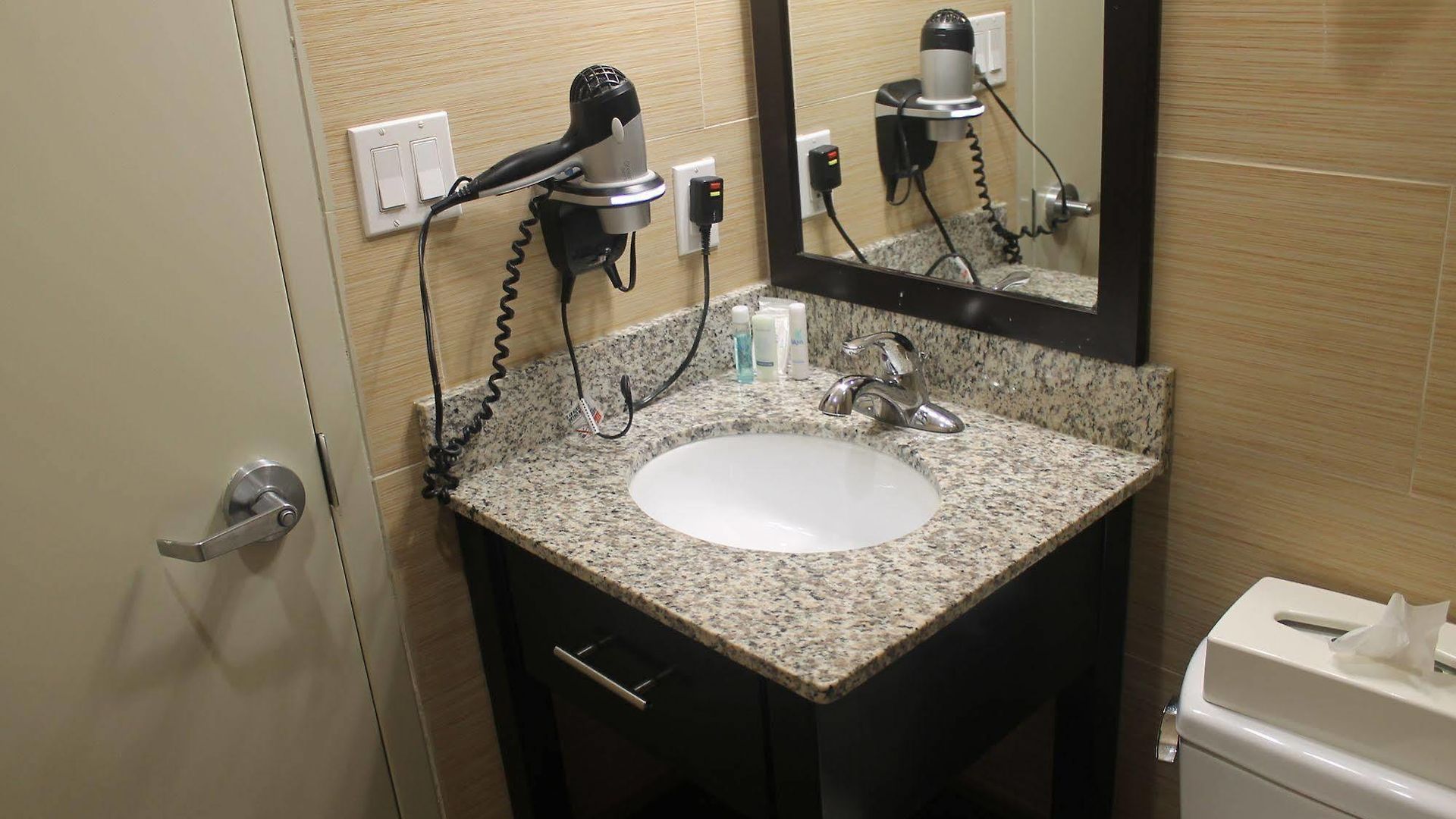 Days By Wyndham Brooklyn Borough Park Hotel 3*