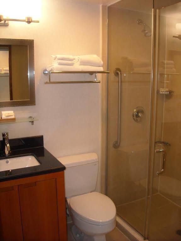 Fairfield & By Marriott Manhattan/fifth Avenue 3*