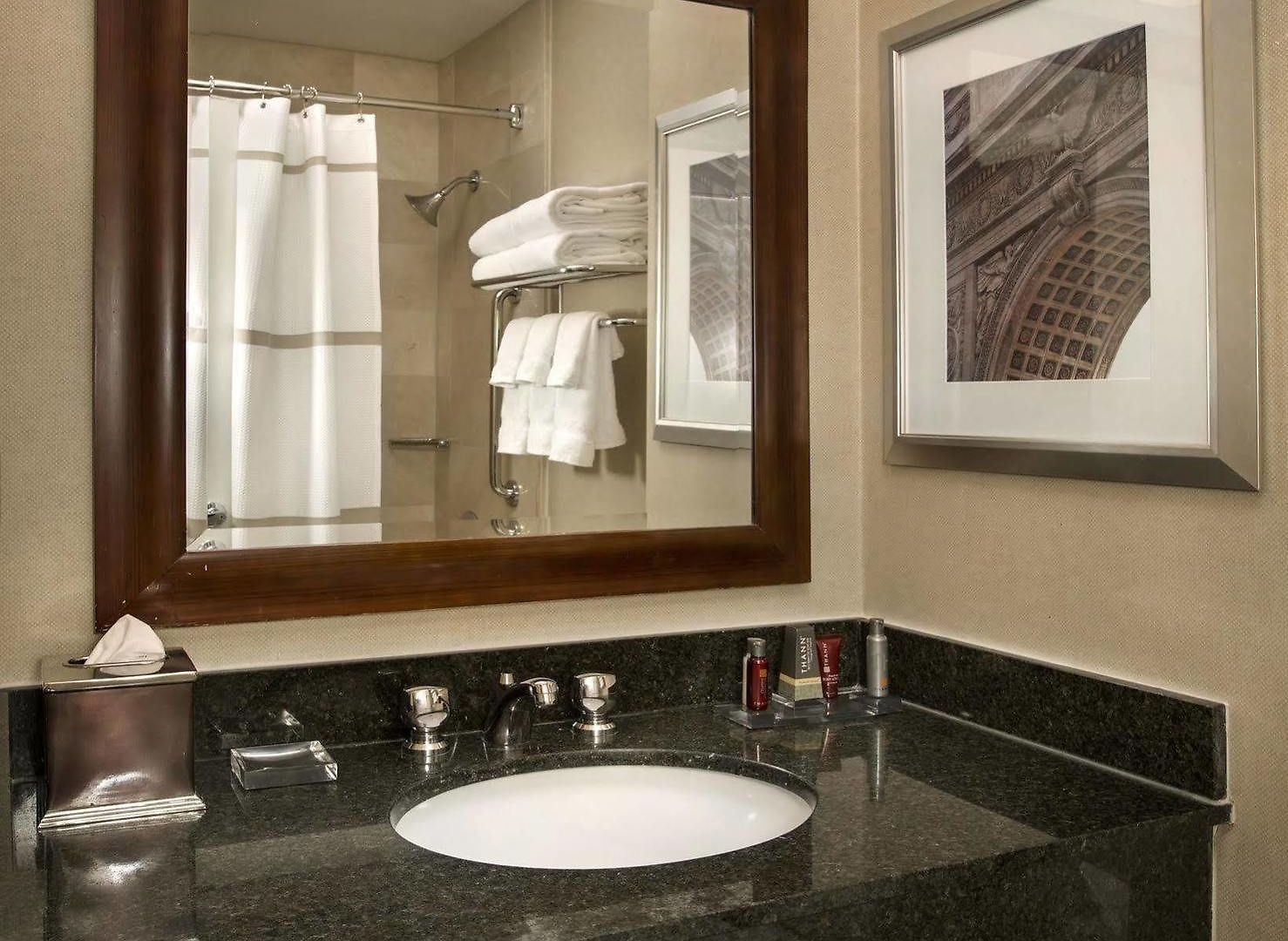 Hotel Marriott East Side New York