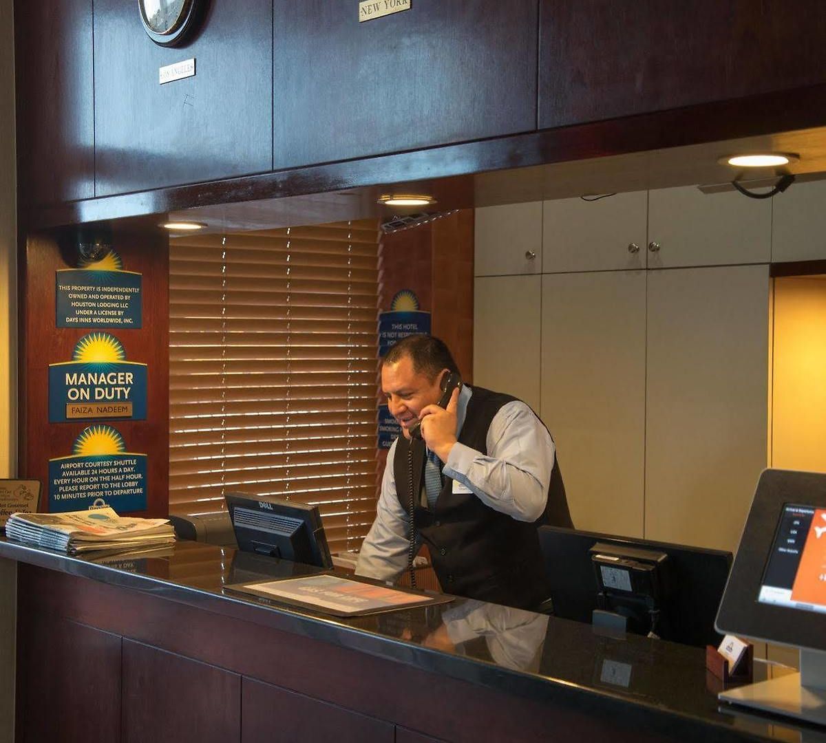 Hotel Days By Wyndham Jamaica / Jfk Airport New York