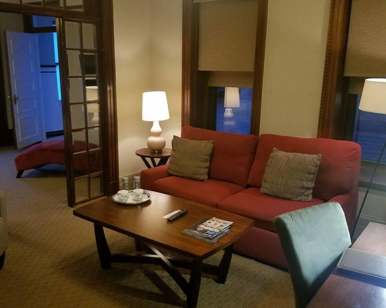 Wales Hotel