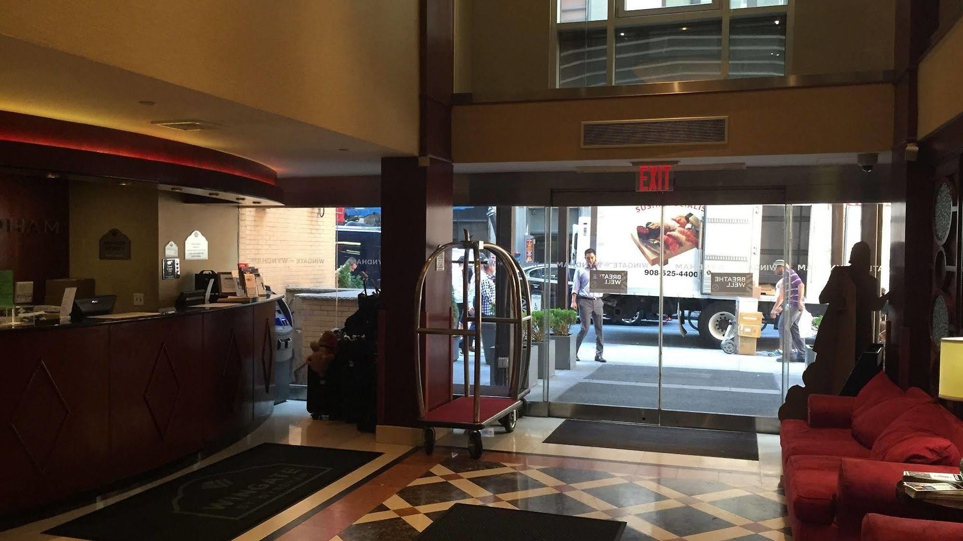 Wingate By Wyndham Manhattan Midtown Hotel