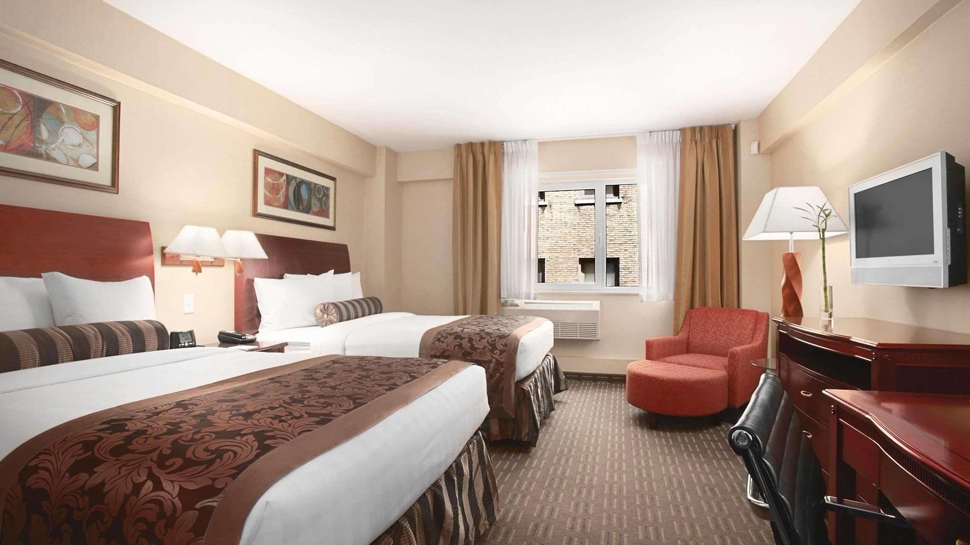 Wingate By Wyndham Manhattan Midtown Hotel 3*