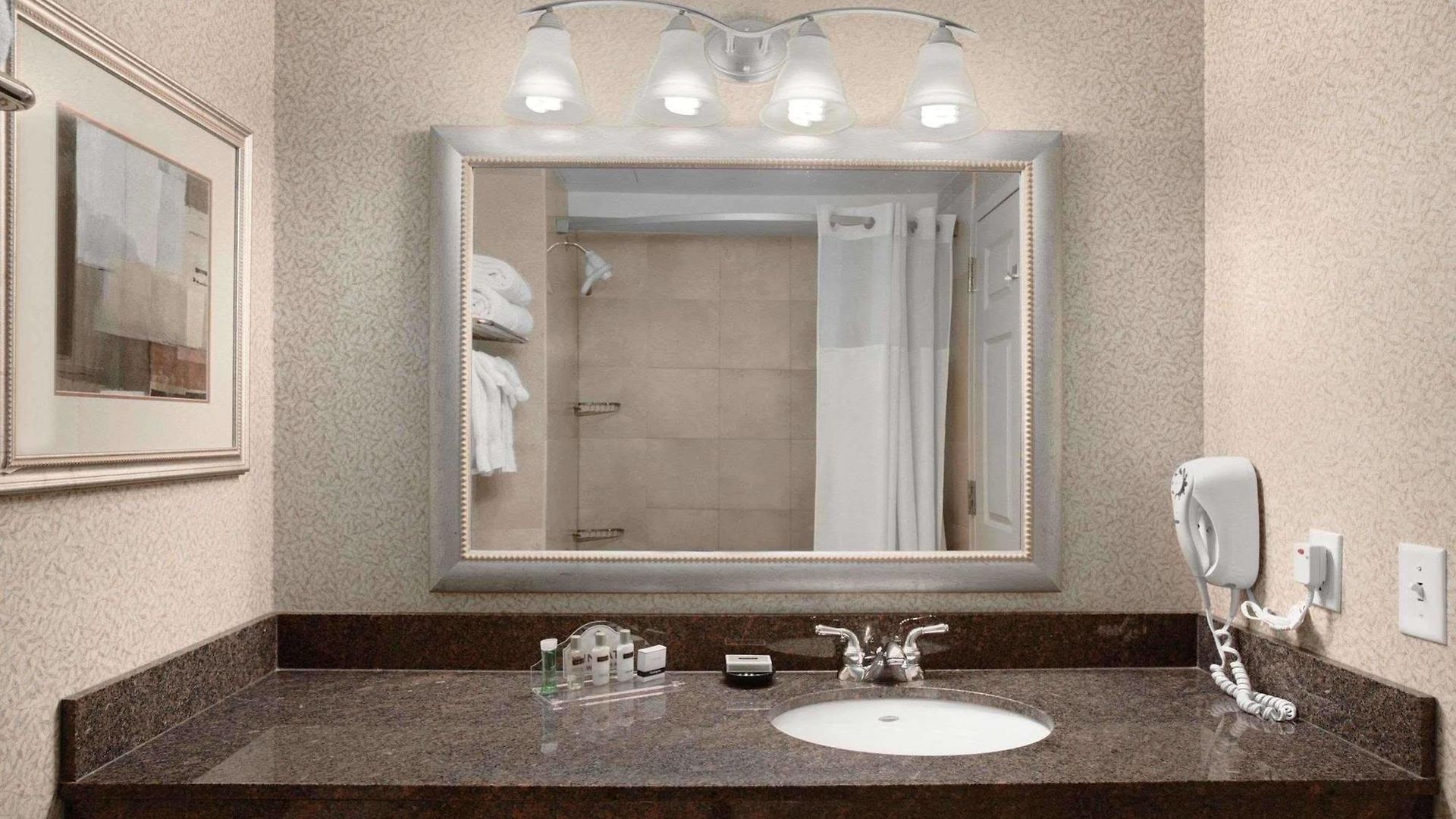 Hotel Wingate By Wyndham Manhattan Midtown 3*