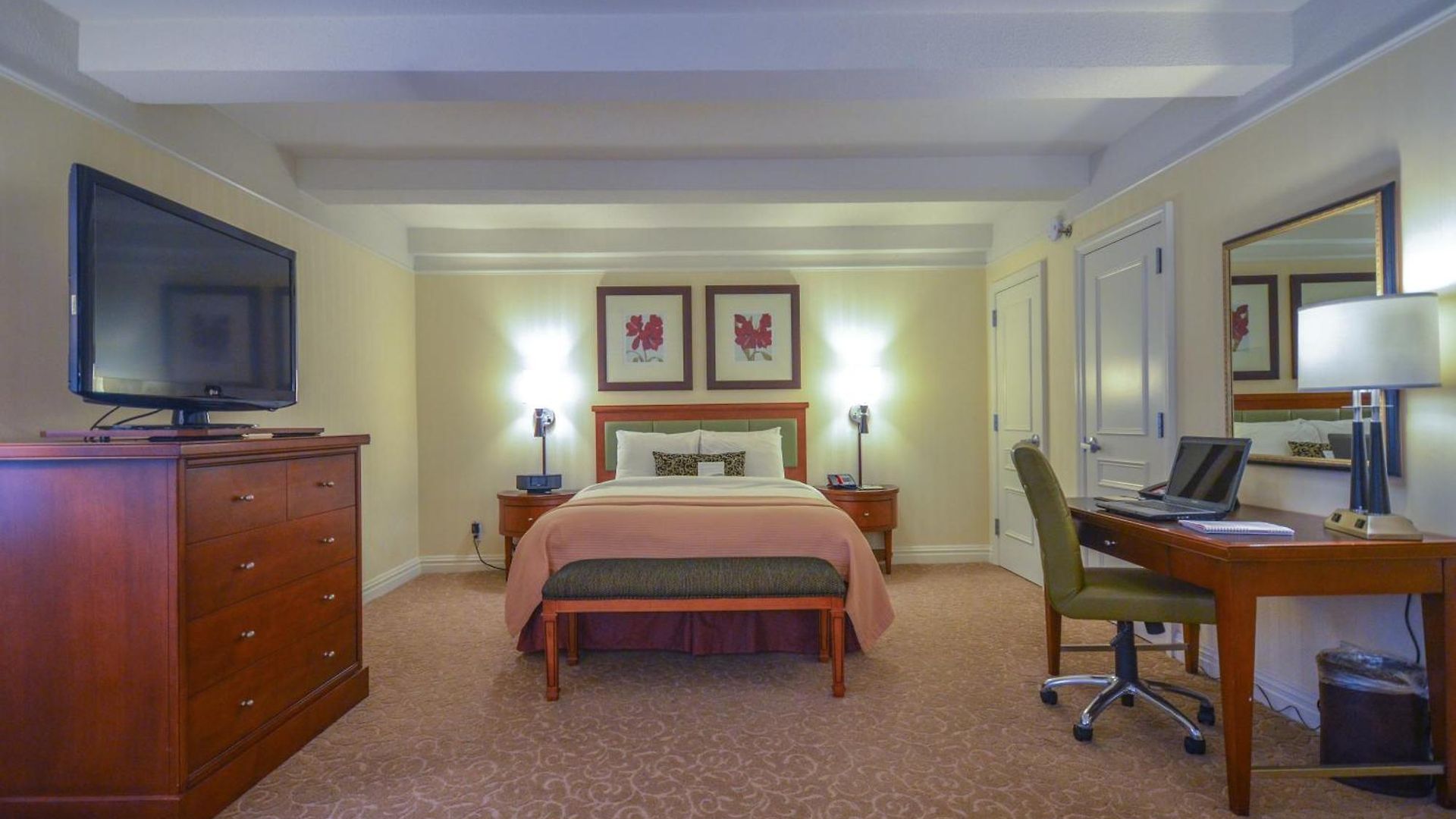 San Carlos Hotel New York