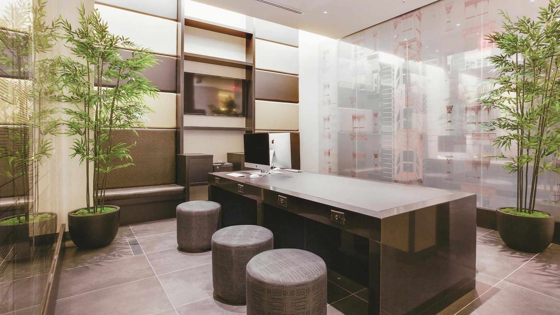 The At Fifth Avenue Hotel 3*