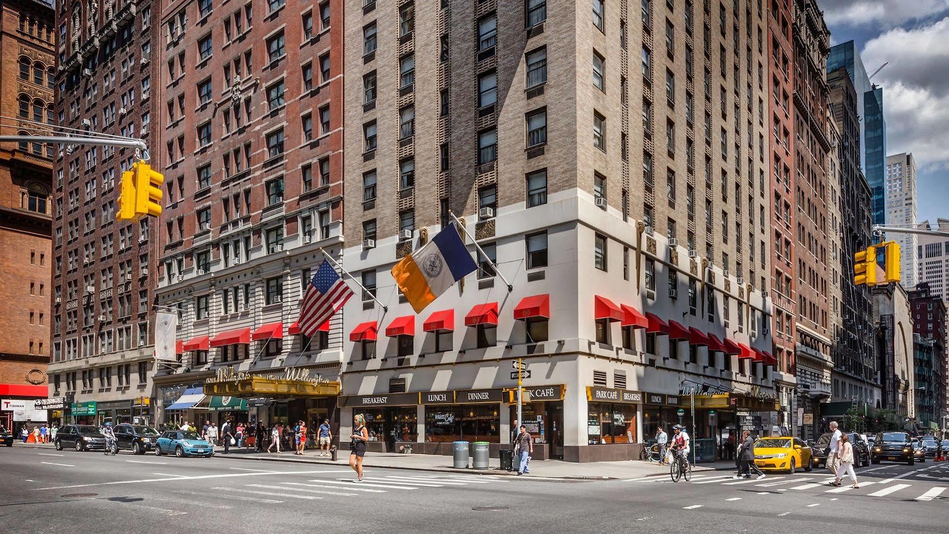 Hotel Wellington 3*