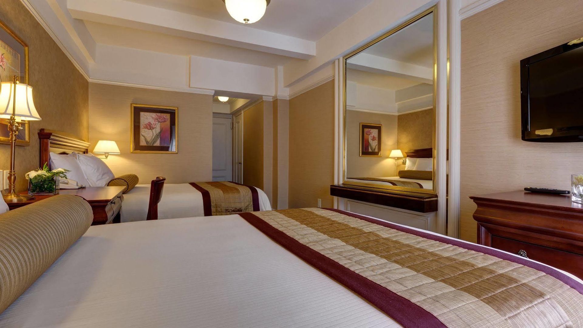 Wellington Hotel 3*