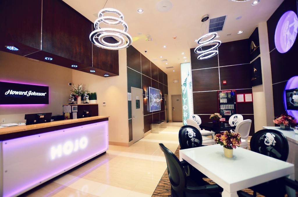 Howard Johnson Soho