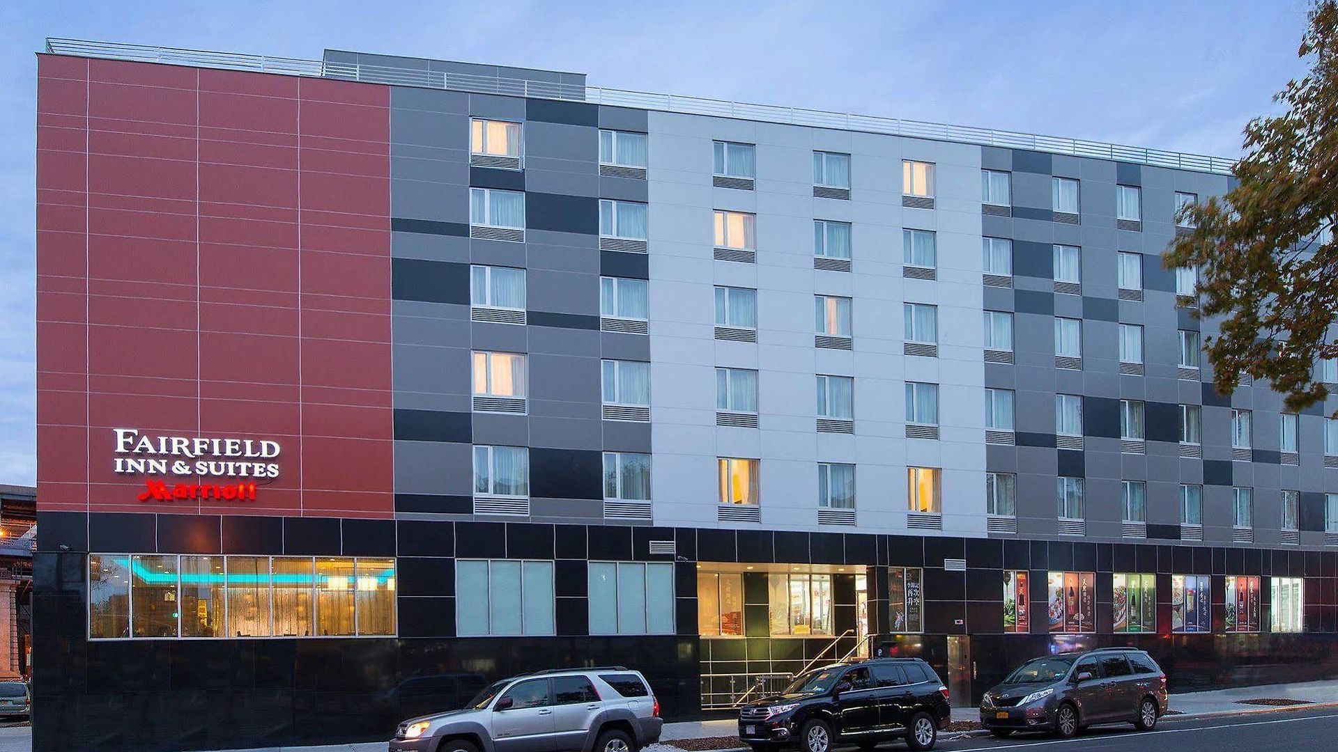 Fairfield & Manhattan/downtown East Hotel