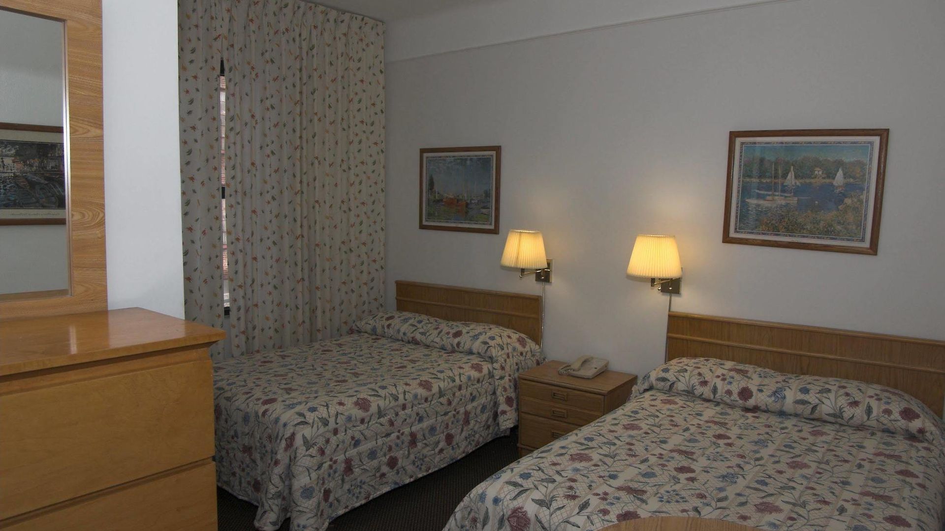 Deauville Hotel