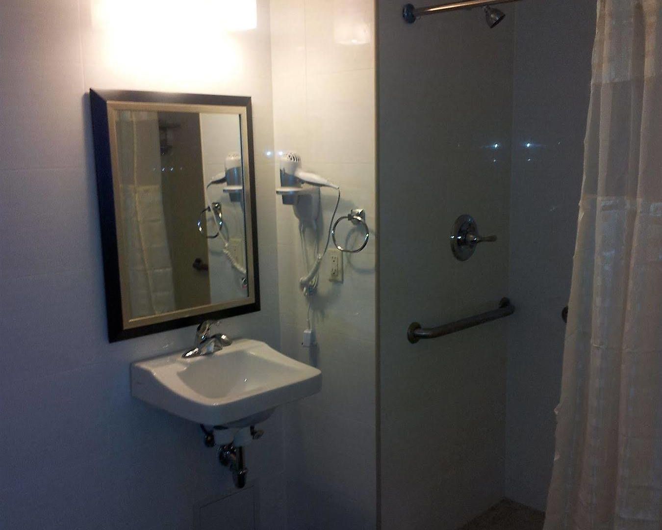 Hotel Bliss - Brooklyn