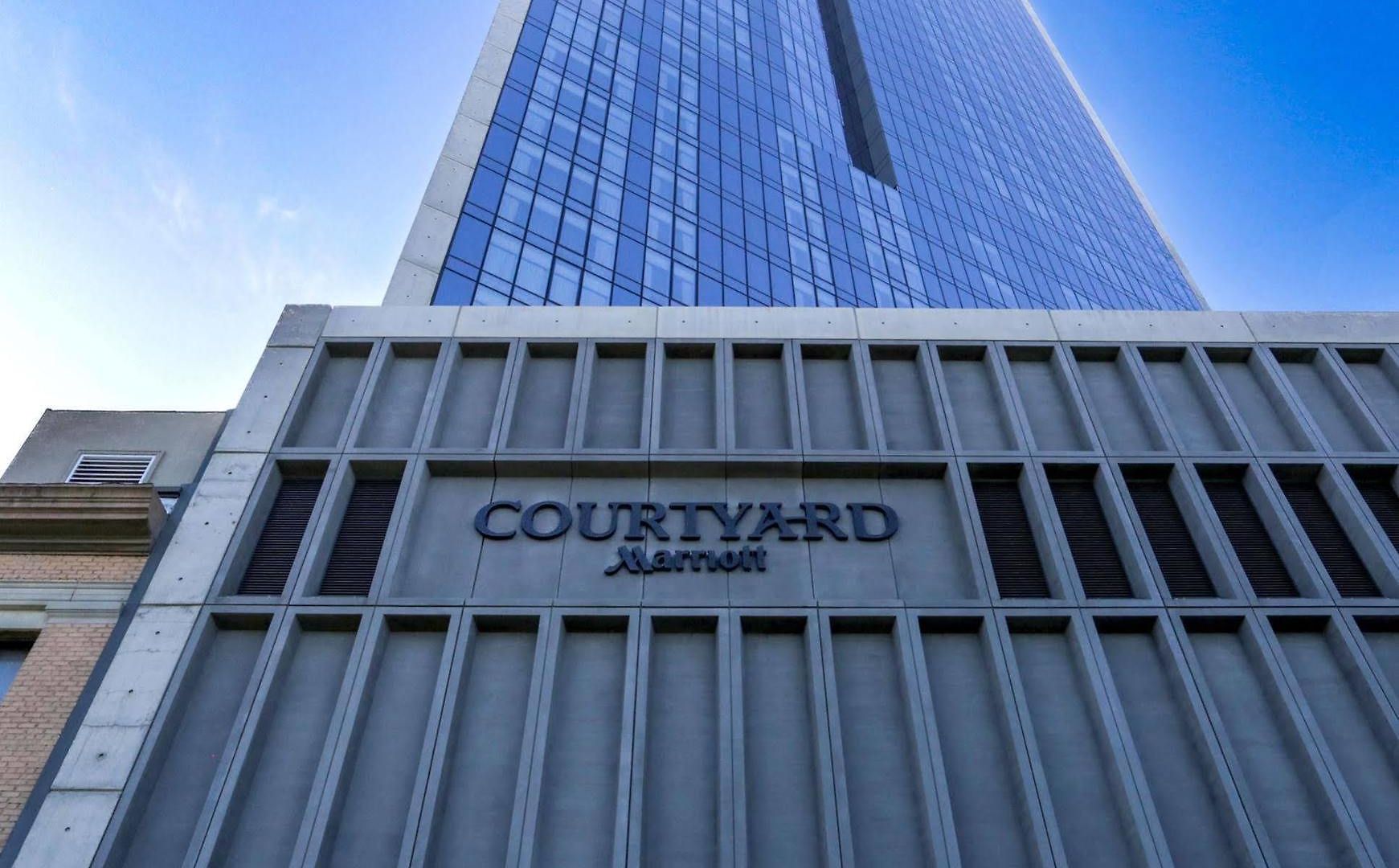 Hotel Courtyard By Marriott Long Island City/new York Manhattan View 3*