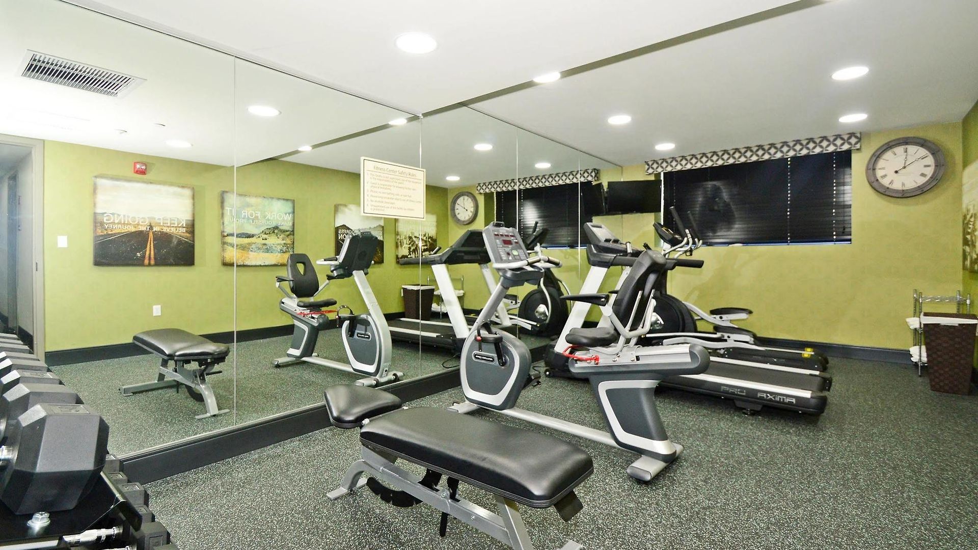 Best Western Plus Laguardia Airport Hotel