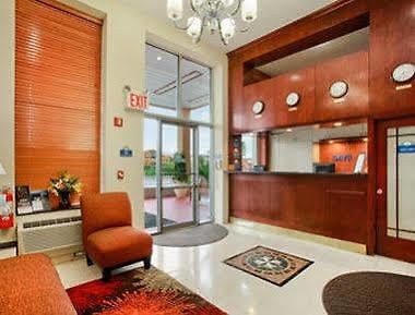 Hotel Days & By Wyndham Jamaica Jfk Airport