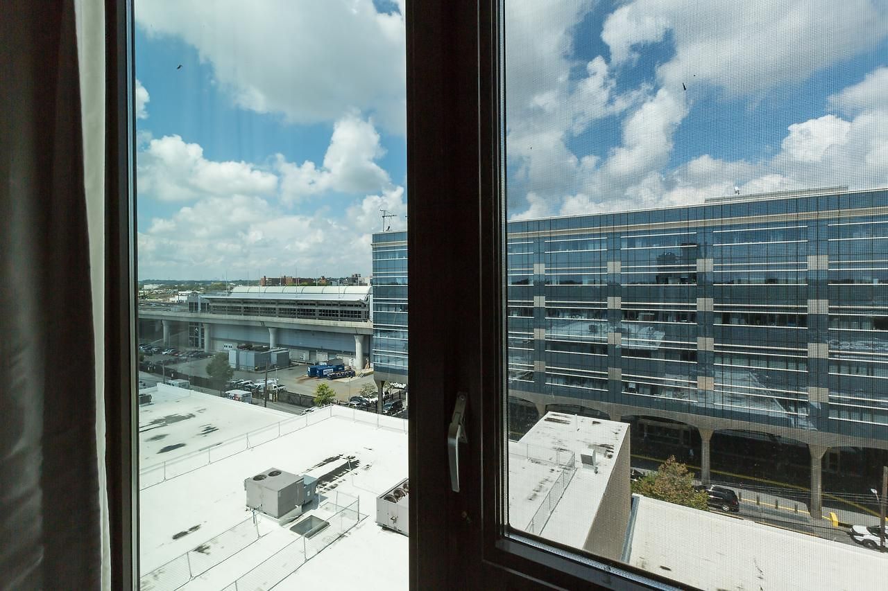 Ninety Five - Jfk Airport Hotel New York