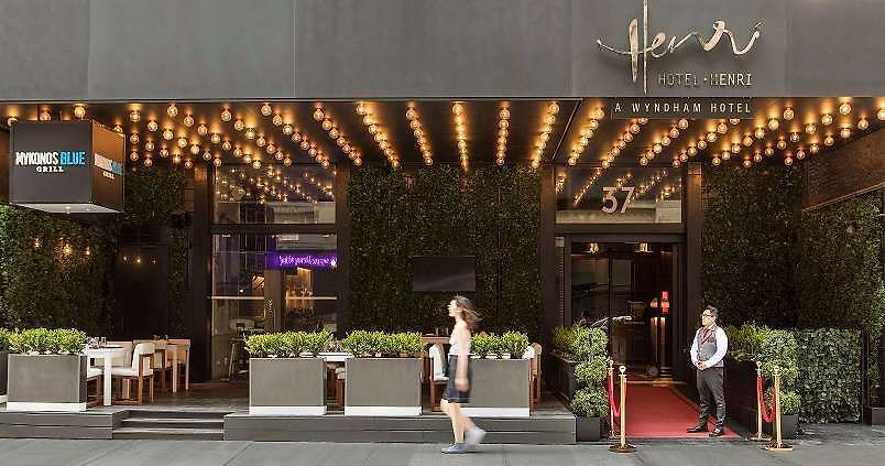 Henri Hotel 4*