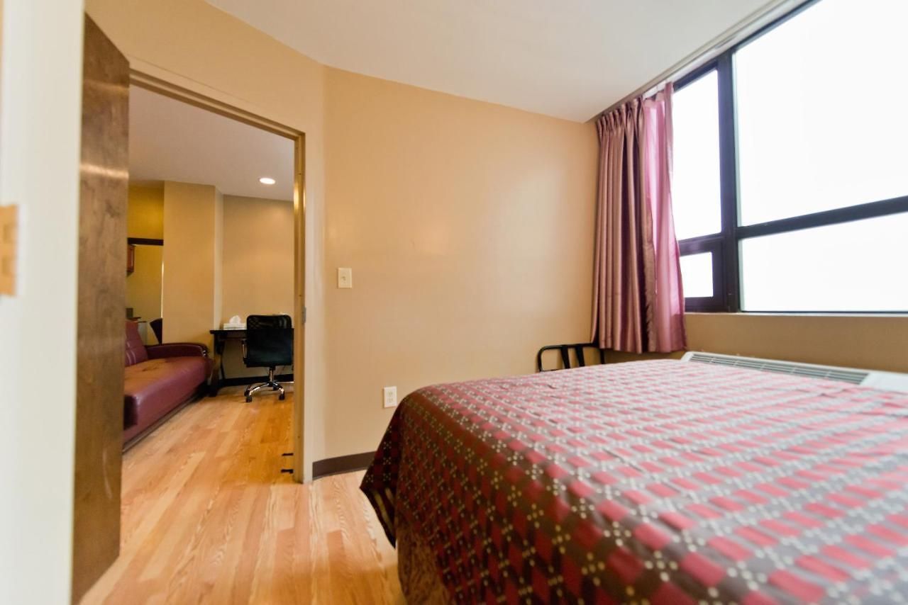Red Roof Inn Flushing Hotel 2* New York