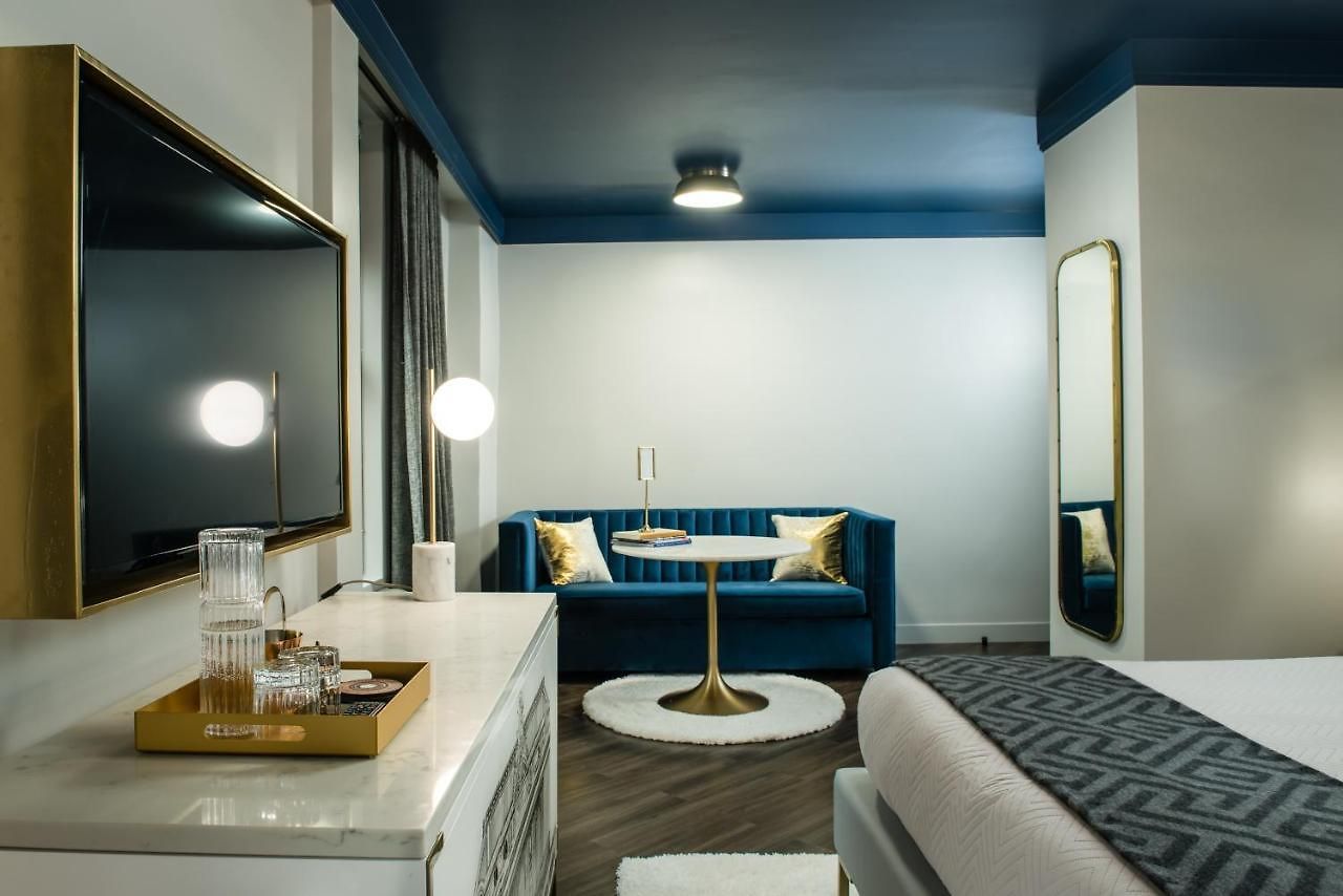 The At Hotel New York