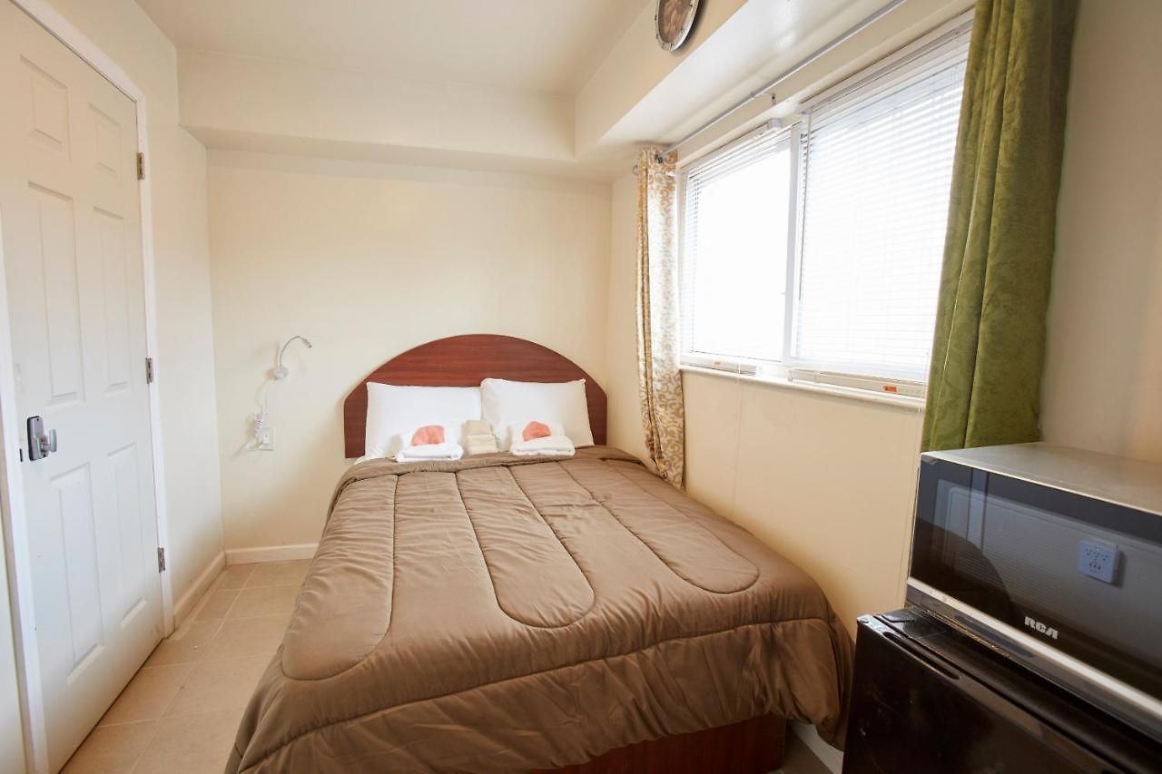 Apartment Studio&one Bedroom *