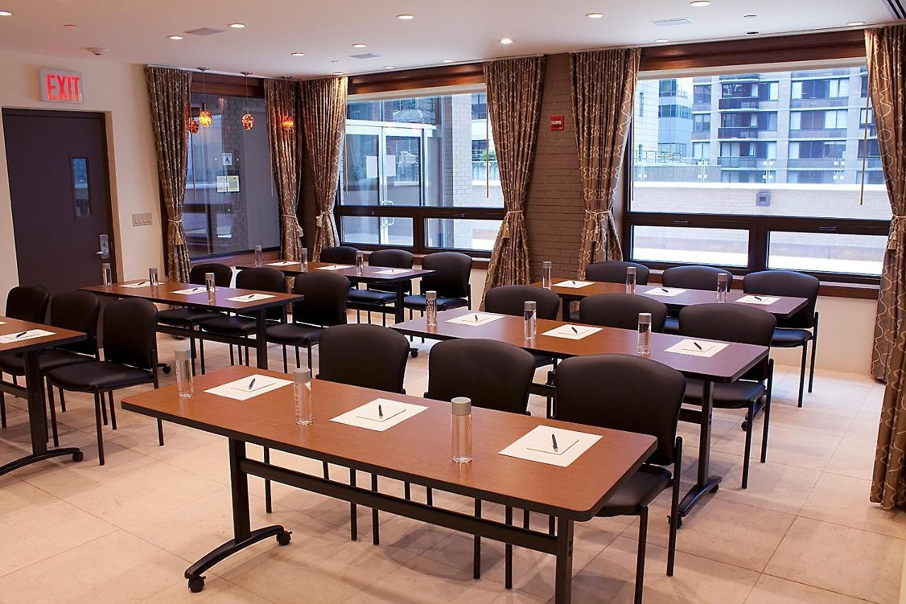 Hotel The Pearl 4*