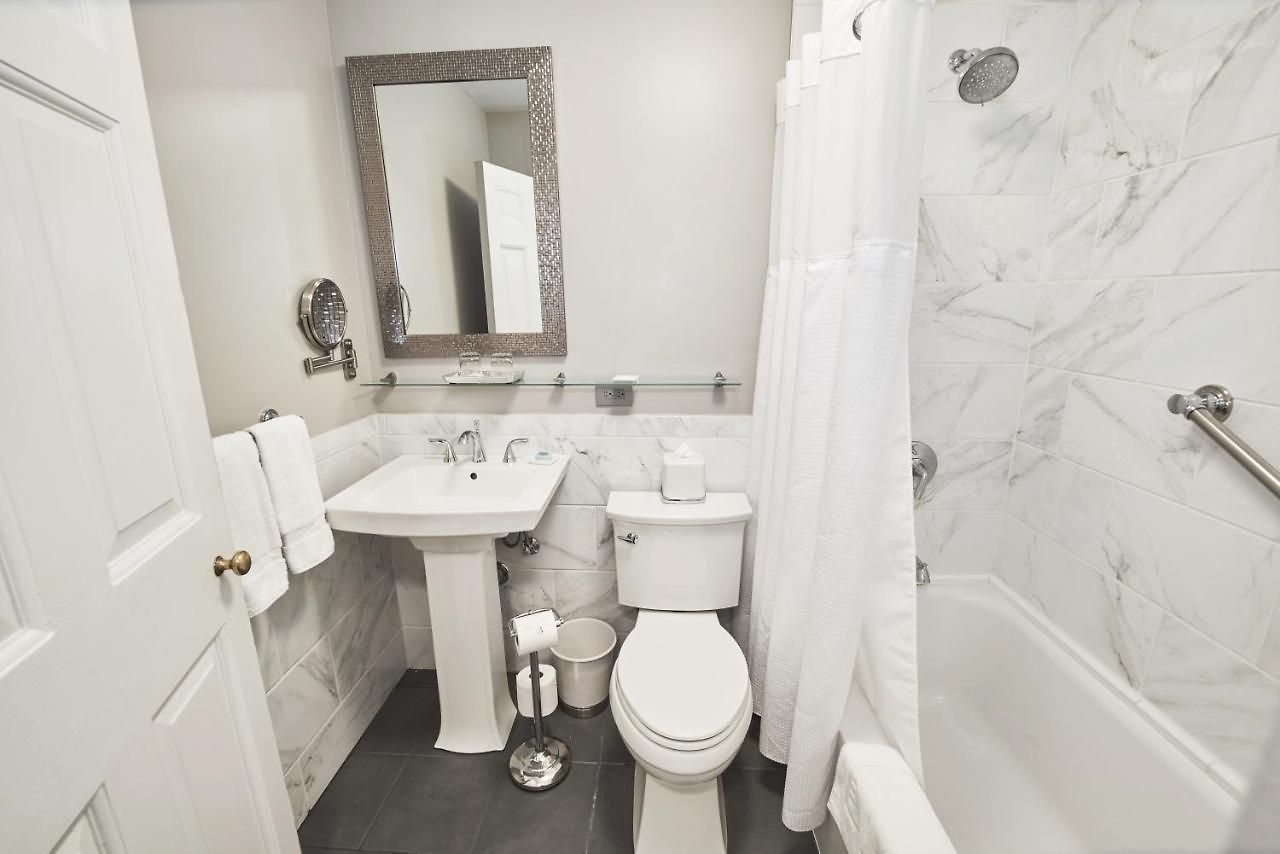 Hotel 3 West Club 3*