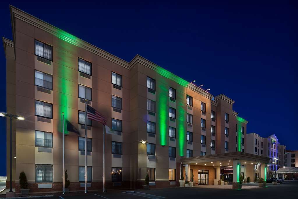 Fairfield & By Marriott Staten Island 3* New York