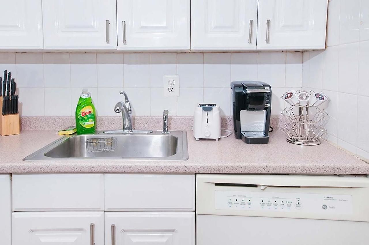 Corporate Suites On Upper East Side Apartment New York