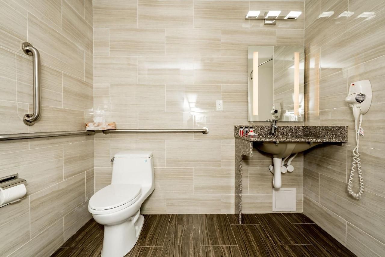 Letap Near Airtrain Jfk Airport 3* New York