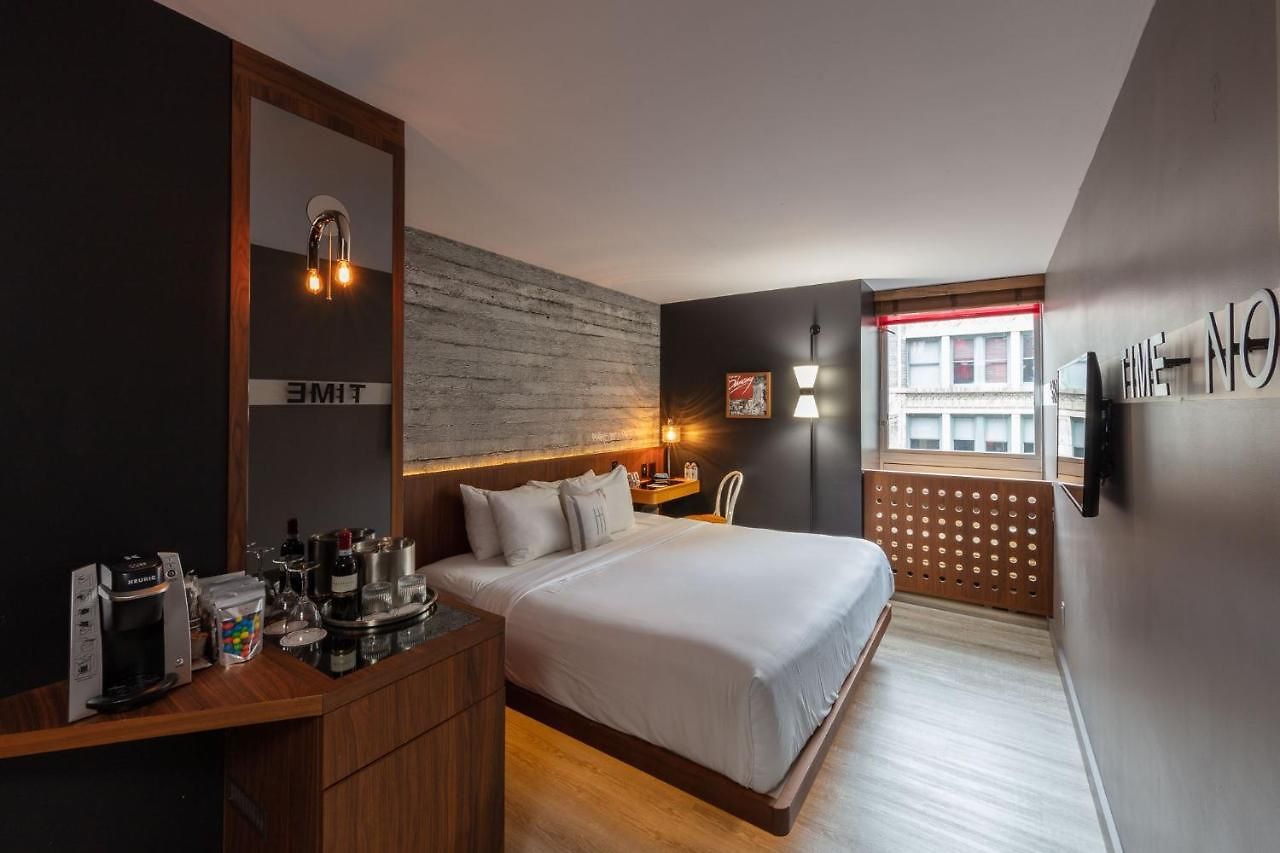 Henri Hotel 4*