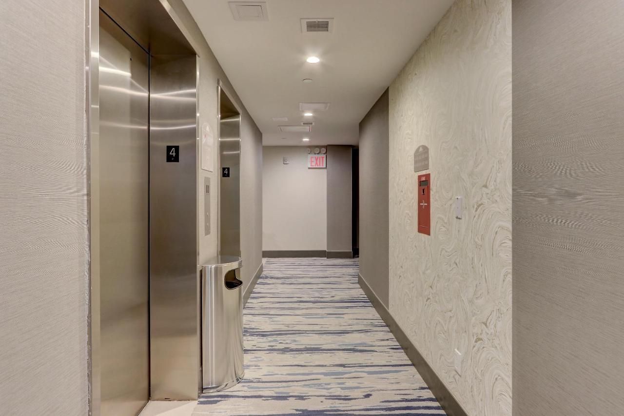 Microtel By Wyndham Long Island Hotel New York