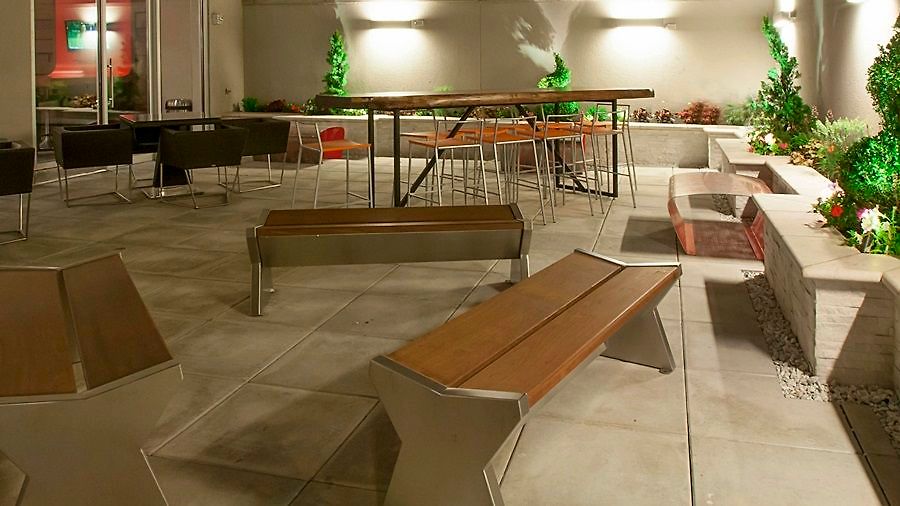 Courtyard By Marriott Times Square West Hotel