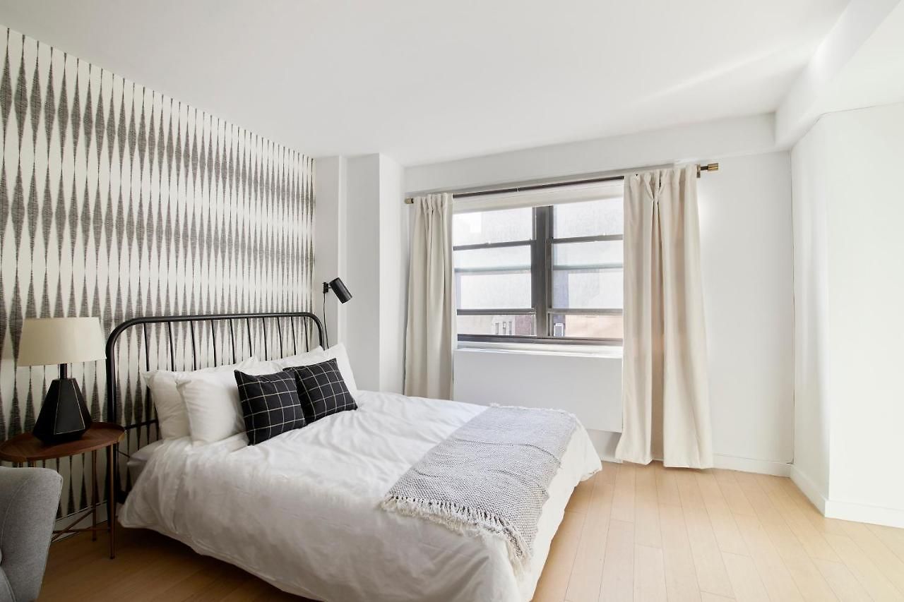 Modern Midtown East Suites By Sonder Aparthotel
