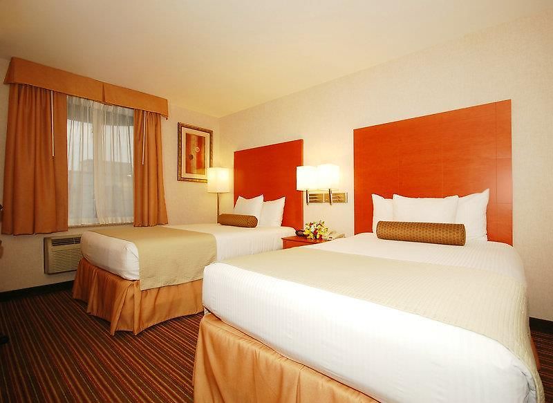 Hotel Western Jfk Airport 3*
