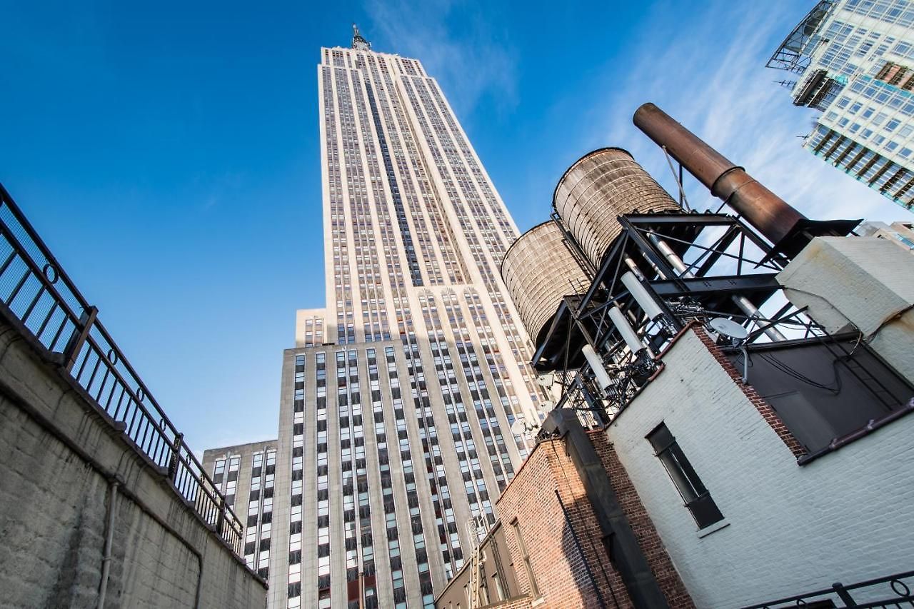 The At Fifth Avenue 3*