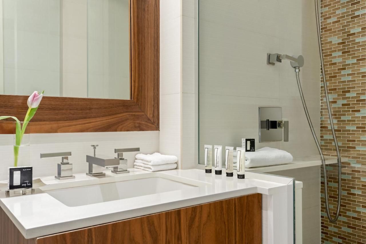 Hotel The Gotham 4*