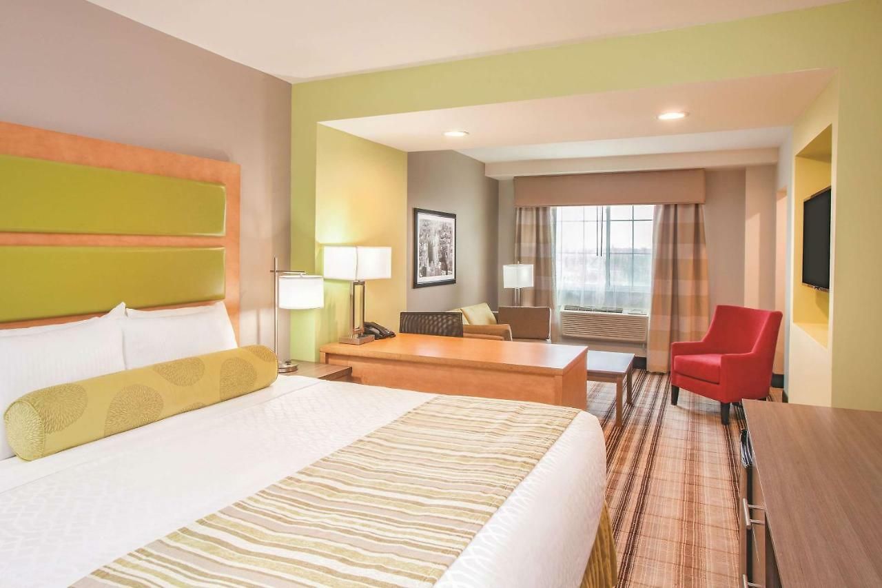 Hotel La Quinta & Far Rockaway - 2*