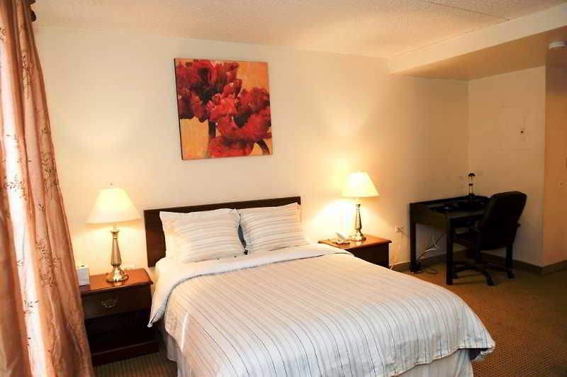 Metro Apartment