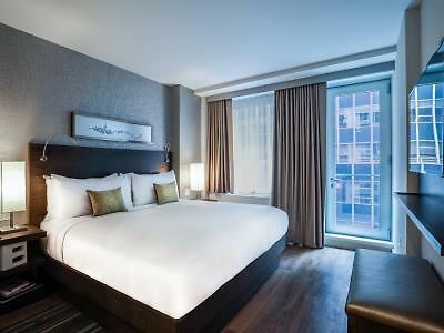 The Bernic City,tapestry Collection By Hilton Hotel New York