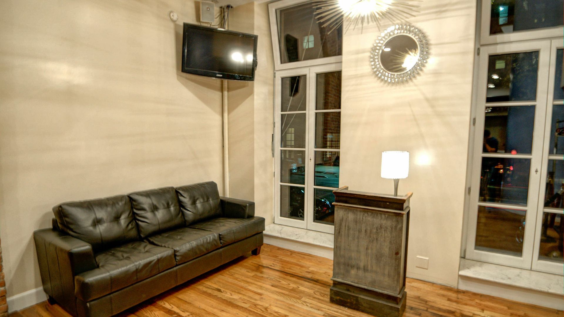 Hostel Chelsea Art